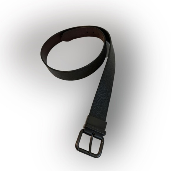 COACH Brown / Black  leather reversible belt *smooth texture* in Excellent/MINT - Picture 2 of 3